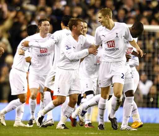 NBA最佳阵容公布：湖人球员入选,（NBA年度最佳阵容出炉：湖人球员上榜）