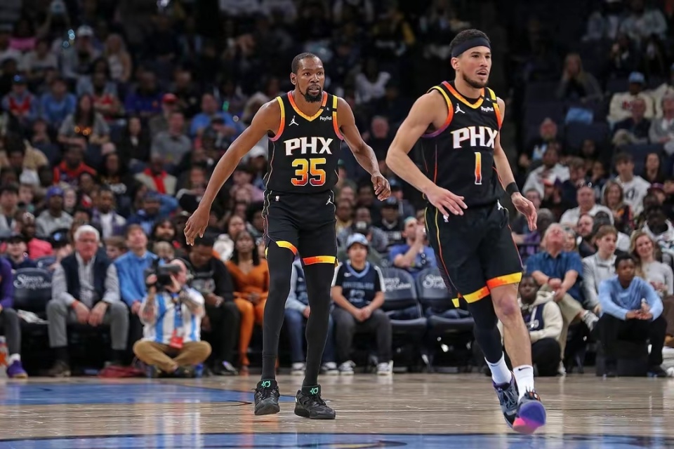 迪奥曼德：我们了解拜仁的实力，通过定位球丢分确实令人遗憾（迪奥曼德：深知拜仁实力，因定位球失分令人惋惜）