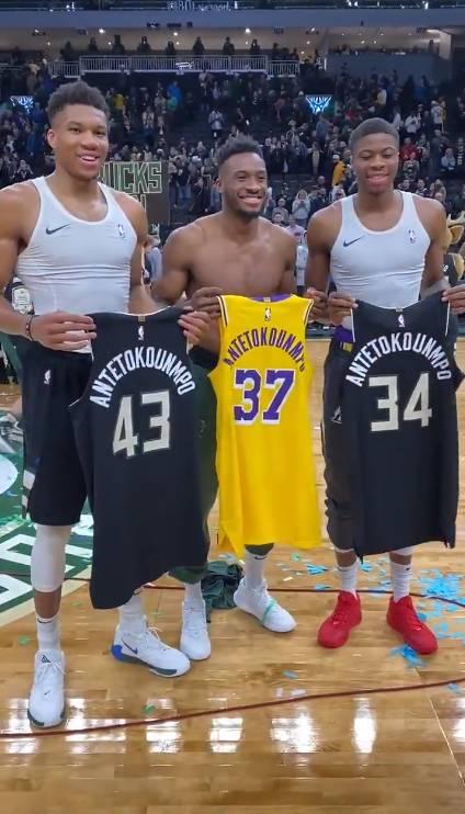 记者：孔蒂和那不勒斯的关系依然紧张，后者已经接触莫塔（记者称孔蒂与那不勒斯关系仍紧张，球队已接洽莫塔）