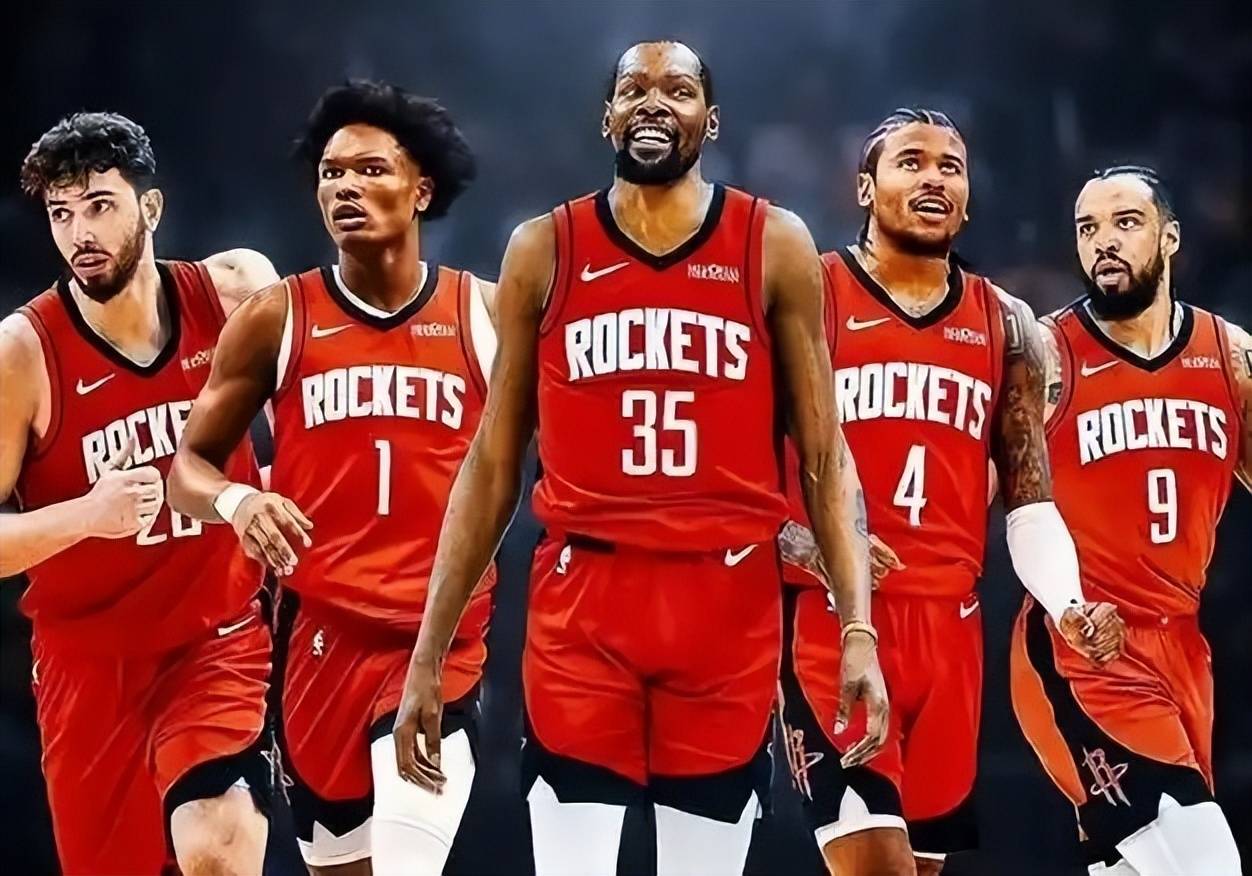 阿隆索帅位堪忧，两大潜在继任者浮出水面，齐达内和渣叔谁更适合？（阿隆索帅位告急：齐达内与克洛普成热门接班人，谁更契合？）