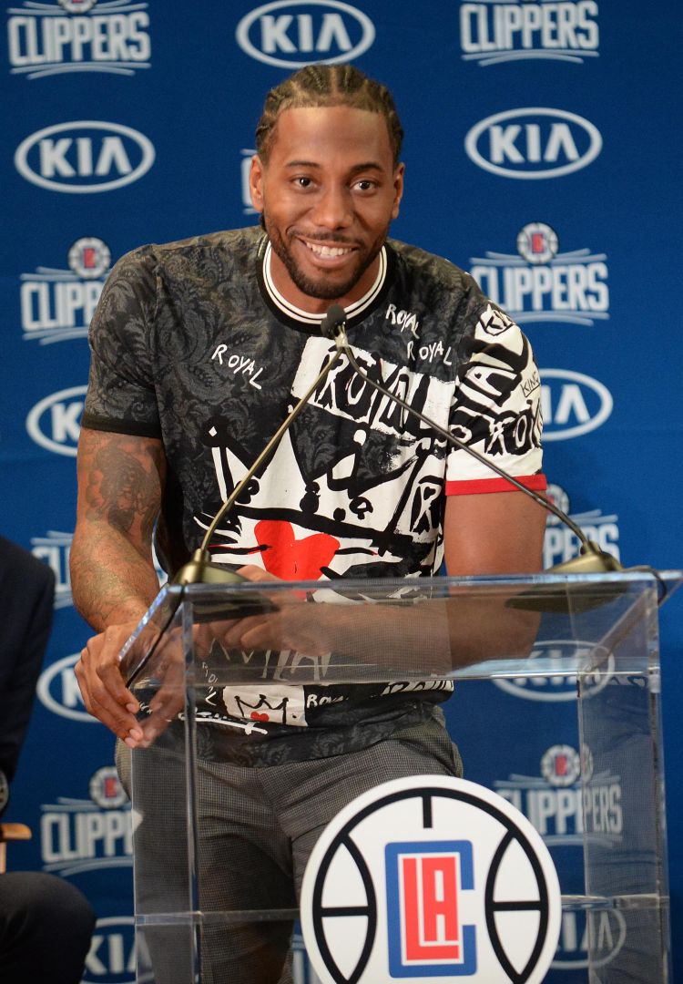 索尔巴肯：圣西罗为哈兰德鼓掌是顶级礼遇；挪威将进入新时代（索尔巴肯：圣西罗向哈兰德致敬的掌声堪称最高礼遇，挪威足球迈入新纪元）