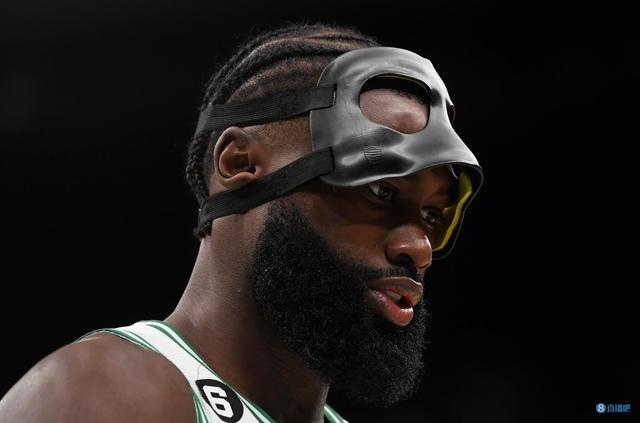 加盟尼克斯前兆？字母哥豪掷1410万美金 在纽约购买2500平米公寓楼（字母哥斥资1410万美元在纽约购入2500平米公寓楼，尼克斯加盟信号？）