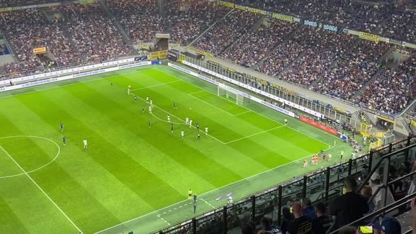 中场核心 中场核心